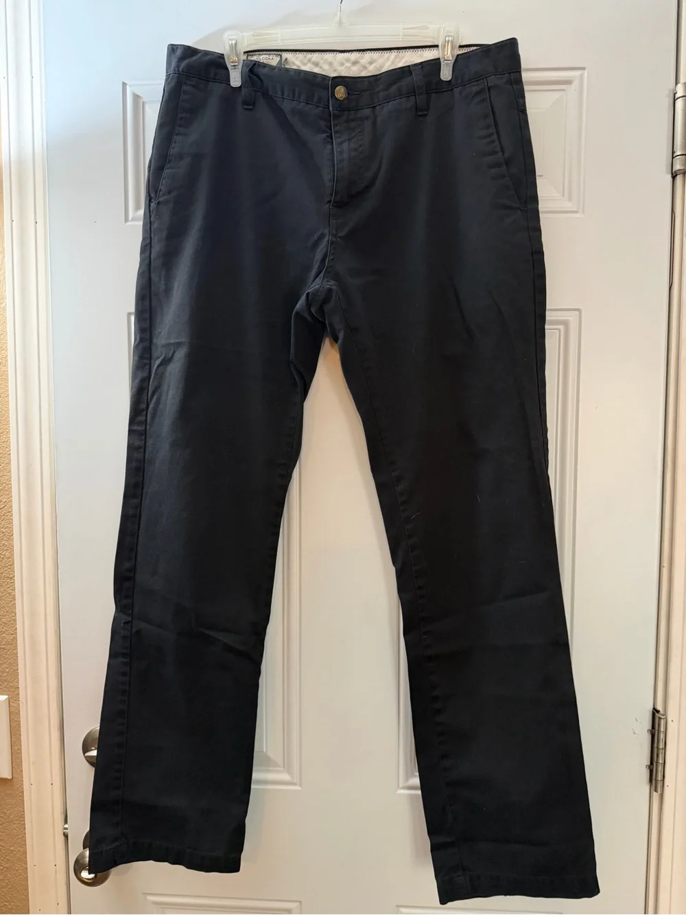 Volcom Men's Black Chino Pants